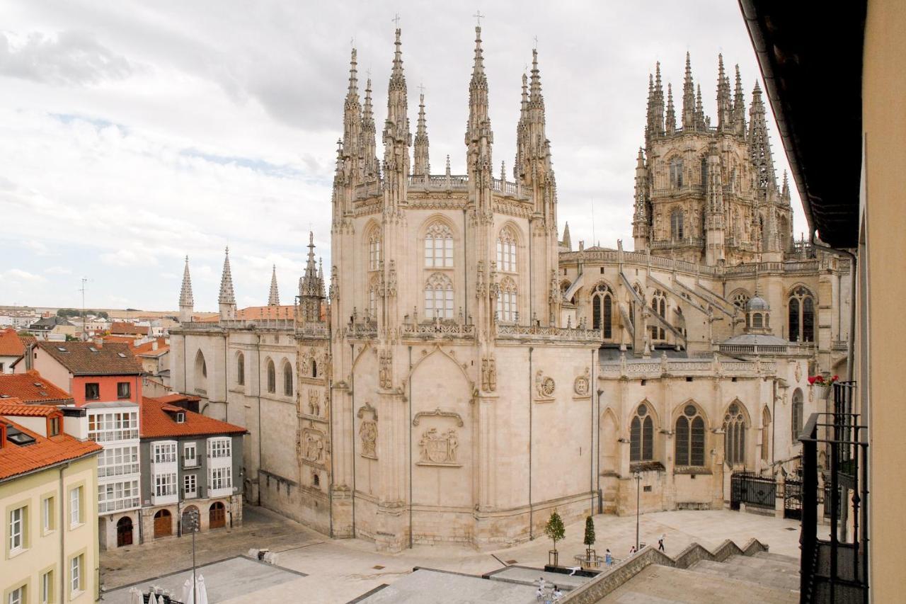 La Catedral Vut - Apt Para 4 Con Wifi En El Centro De Бургос Екстер'єр фото